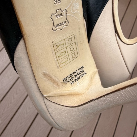 LK Bennett Black and Cream Topline Heels NEW - Picture 10 of 11